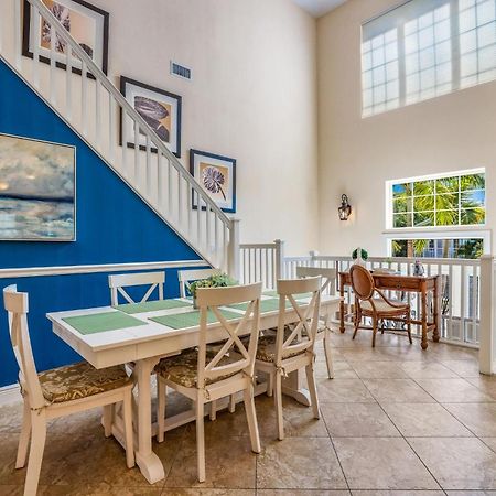 הולמס ביץ' Coconut Cottage מראה חיצוני תמונה